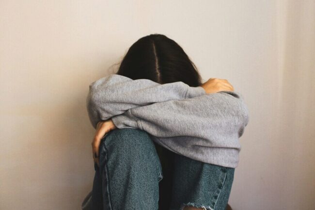 Comprendre ses émotions : la tristesse